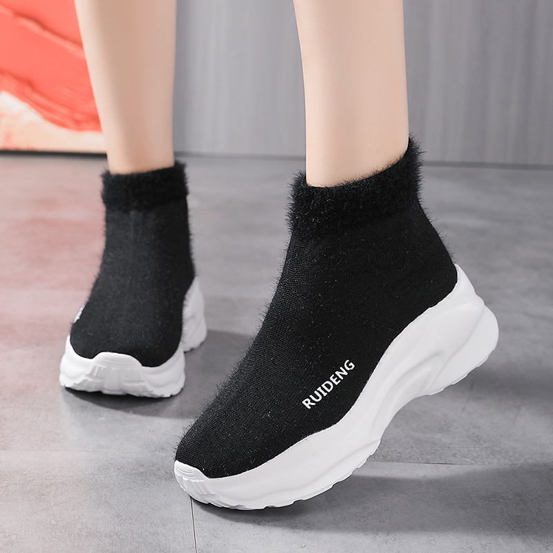 弹力袜子靴圆头软底松糕鞋睿登