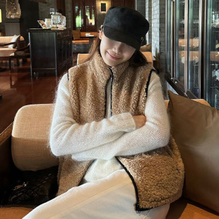 拼色立领羊羔毛马甲休闲宽松背心 新款 元 派bluepops2025冬季