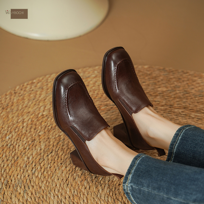 玮保/真皮软底深口单鞋女鞋