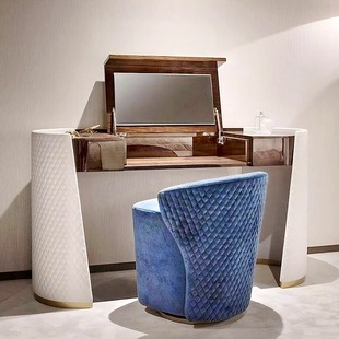 意式轻奢梳妆台设计师硬包翻盖设计卧室实木化妆桌别墅主卧收纳桌