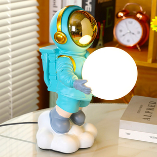 北欧潮酷宇航员台灯男孩儿童房卧室床头小夜灯装饰睡眠灯生日礼物