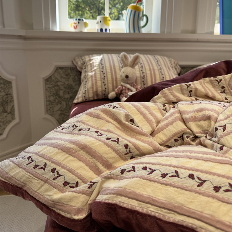 色织提花棉加绒粉条纹碎花四件套