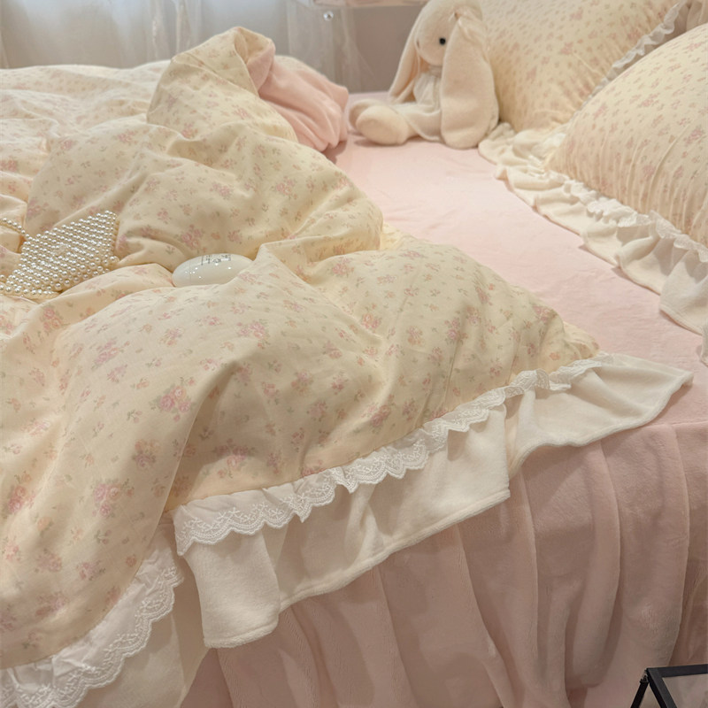 ins韩式花边双层纱加牛奶绒粉色碎花床裙四件套秋冬保暖1.5m1.8米
