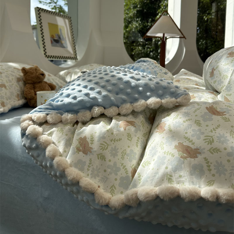 蓝色花朵小兔棉加豆豆绒四件套