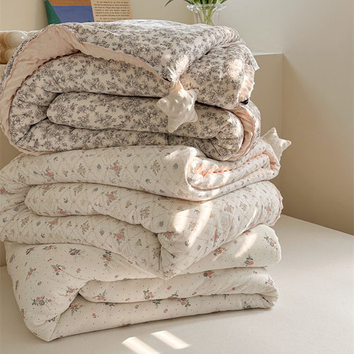 母婴级卡通少女针织棉豆豆绒被芯