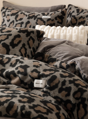 ins冬季加厚A版仿羊绒B版牛奶绒豹纹灰床上四件套珊瑚绒1.5m1.8米