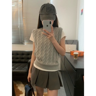 Viiwen 秋日叠穿思路 复古灰色绞花针织毛衣背心百搭韩系学院马甲