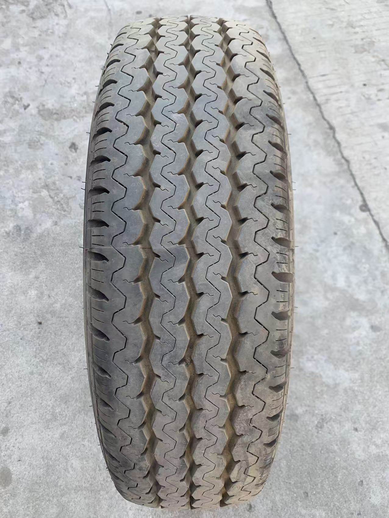 二手正新玛吉斯轮胎215/225/70/75R14/15带层加厚依维柯全顺皮卡