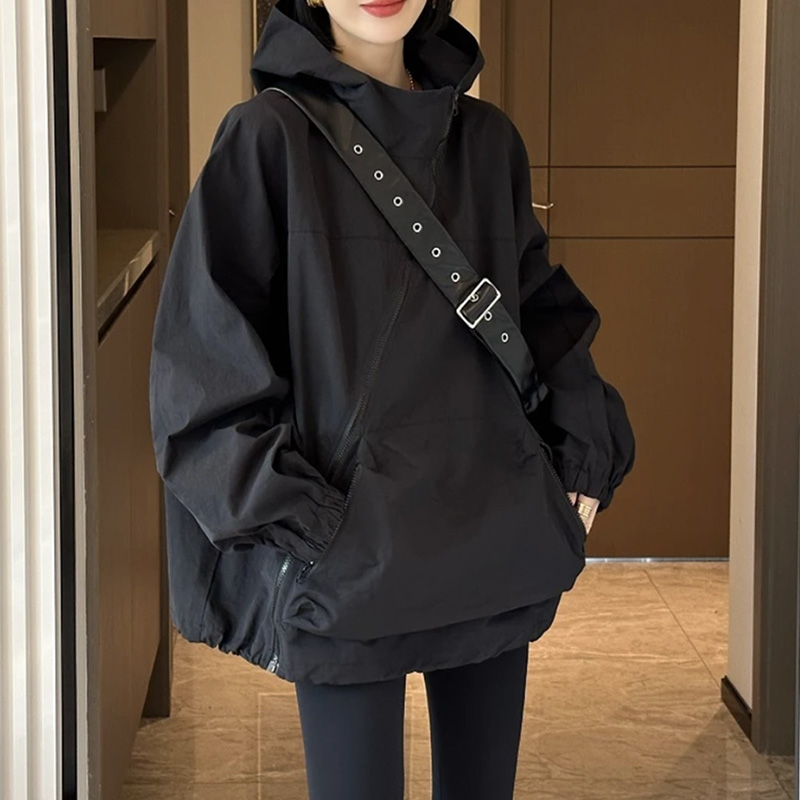 欧货斜拉链连帽风衣外套女2025秋季新款户外休闲冲锋衣防风大衣潮