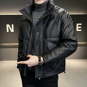 江西九江羽绒服男PU皮面2023新款时尚外套男士白鸭绒短款痞帅潮