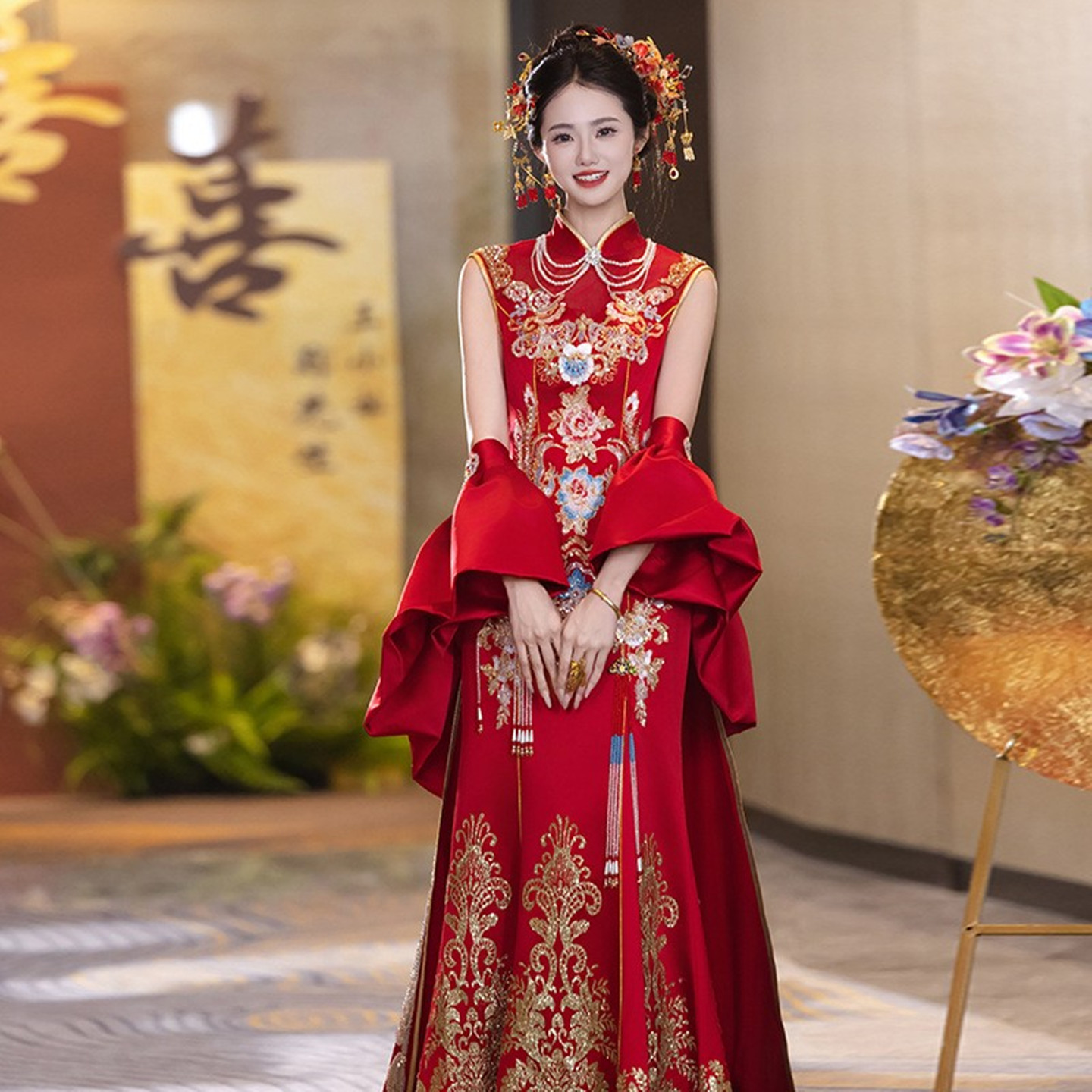 2025新款结婚高定款秀禾服 高端重工新娘秀禾服婚服拖尾中式婚礼