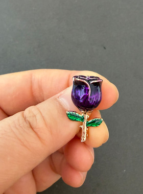 小尺寸紫色玫瑰花胸针女金属立体造型小清新配饰