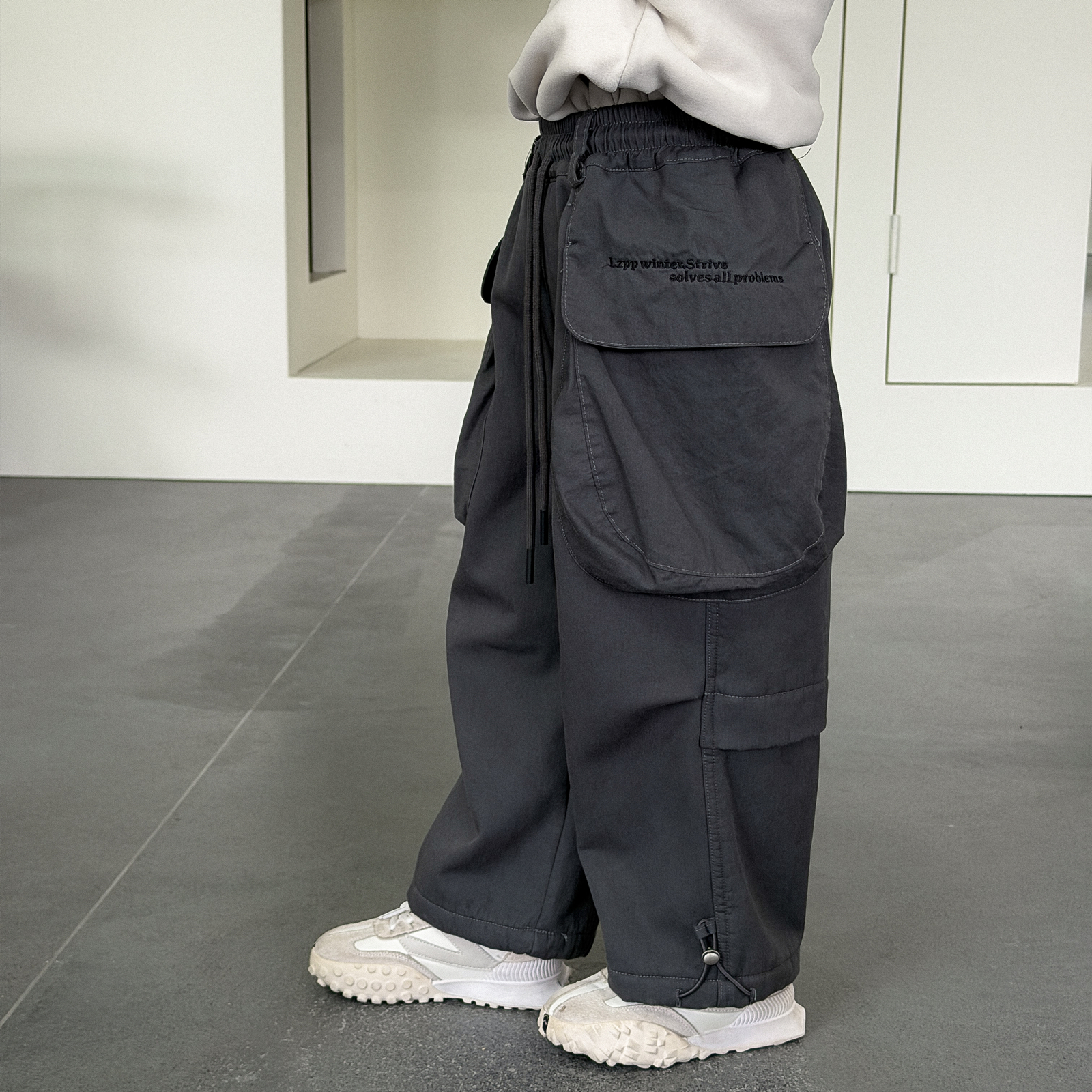 68元包邮 新款冬季儿童加厚加绒工装裤男女童大口袋长裤潮