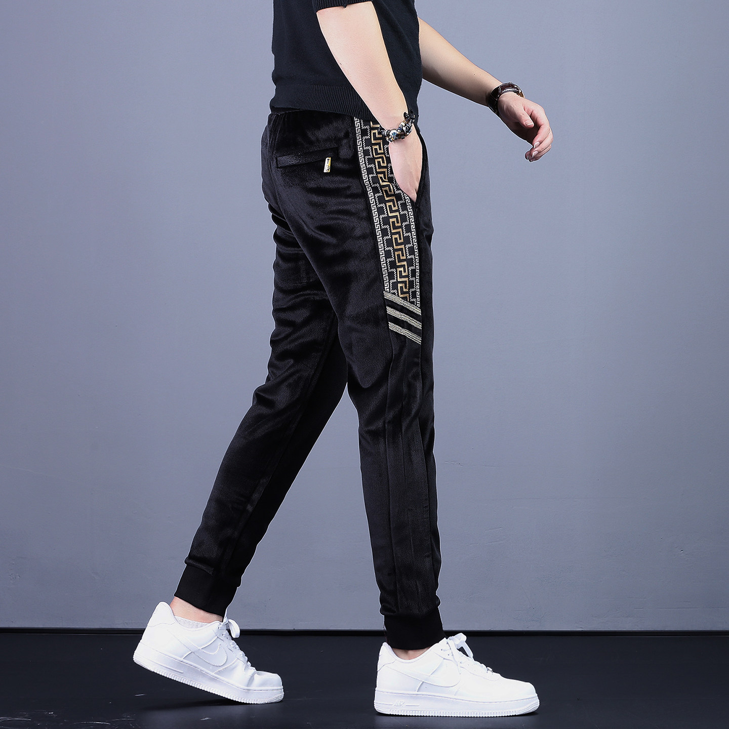 2025新款高端男士休闲裤潮牌新款条绒裤子时尚灯芯绒保暖加绒男裤,男装,休闲裤,淘宝优惠券,粉丝福利购,淘宝优惠卷