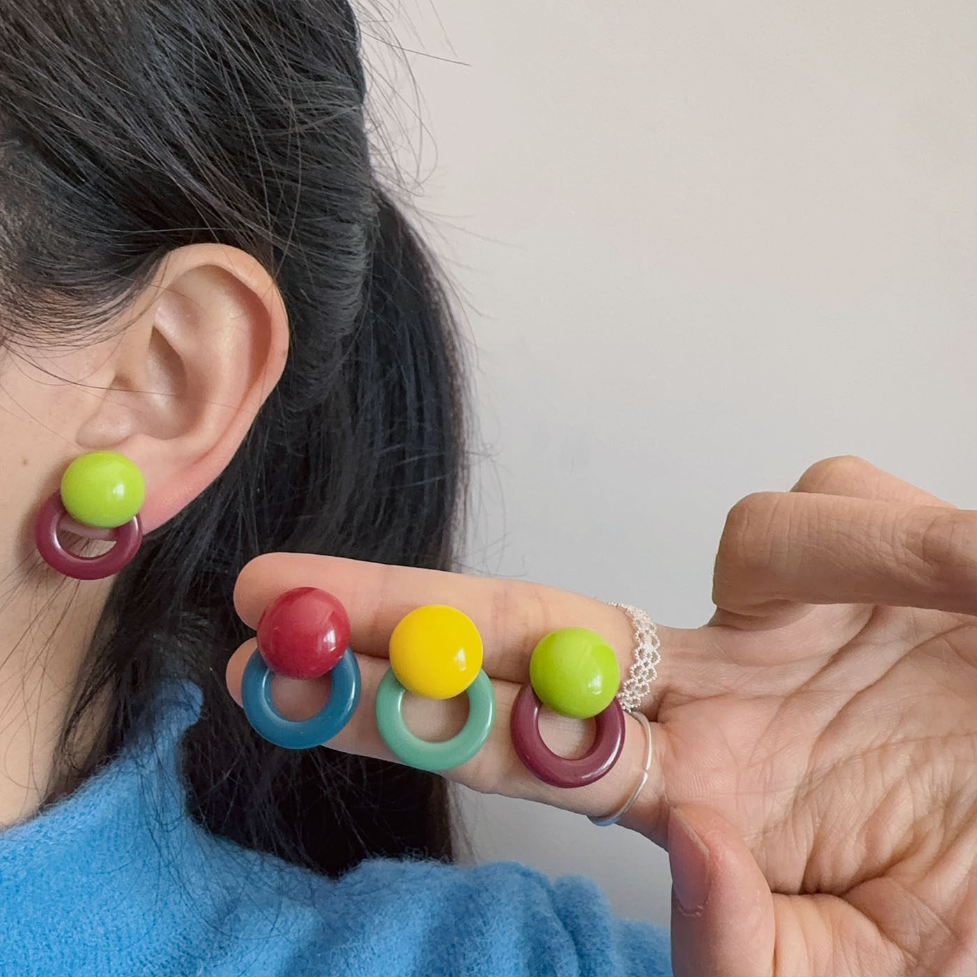 彩色树脂耳环女撞色圆环几何造型生物瓷耳钉防过敏圈圈耳饰时尚款