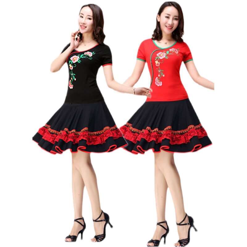 广场舞服装新款刺绣套装夏季长短袖中老年跳舞套裙舞蹈服女