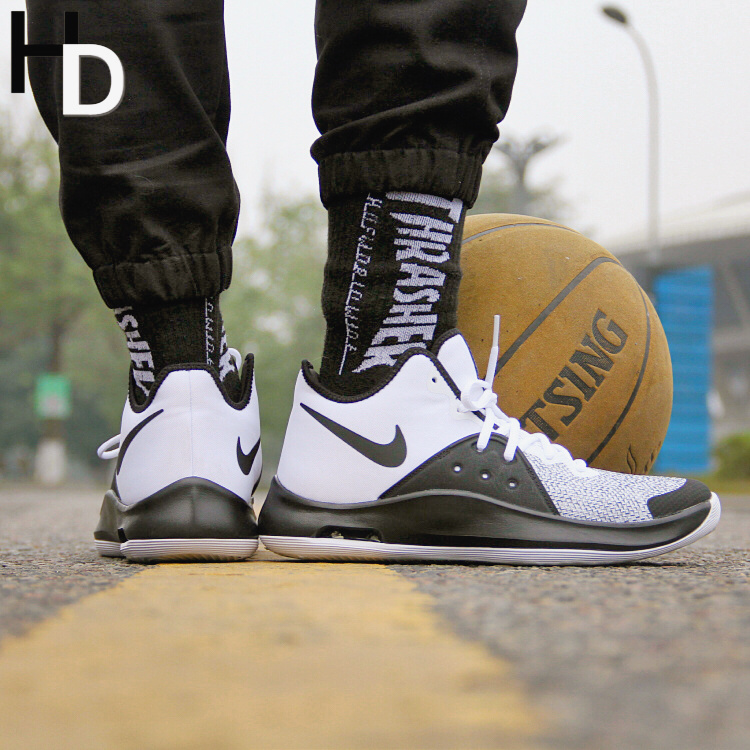 厚道体育 NIKE AIR VERSITILE III 实战篮球鞋AO4430-100-001-003