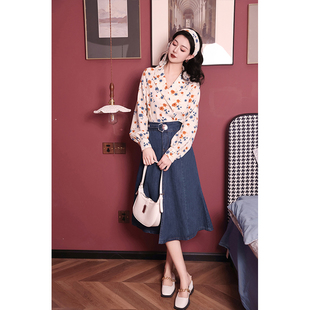 梦之花语~港风复古春秋季长袖花色V领宽松衬衣减龄设计感女装衬衫