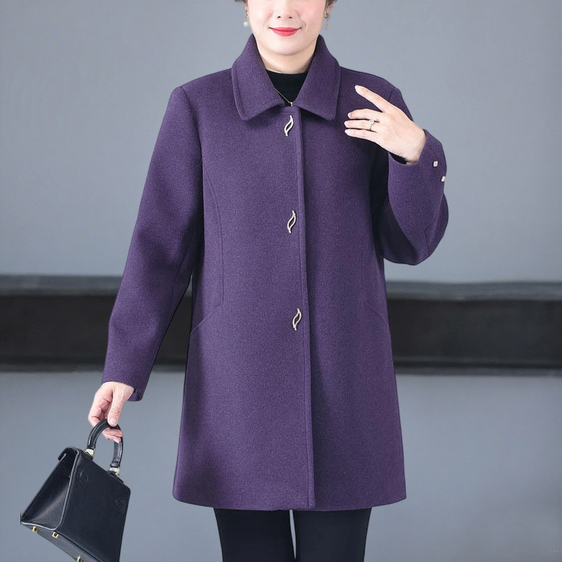 胖妈妈春秋装加肥加大码外套中老年人洋气风衣上衣200斤高贵时尚