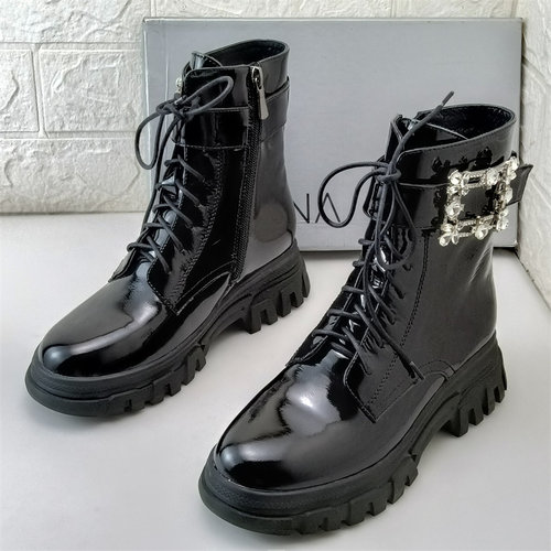 卡迪娜品牌时装女士真皮牛漆皮单里马丁靴商场尾单撤柜处理女短靴