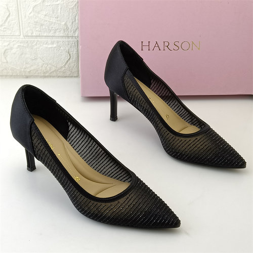 哈森品牌女鞋撤柜细跟鞋黑色
