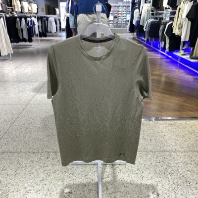 安德玛UA 男子训练运动短袖T恤1385805 1390047