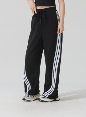 阿迪达斯Adidas裤子女款针织长裤2025新款黑色运动休闲长裤JY7697