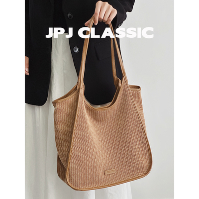 轻便托特包草编度假风