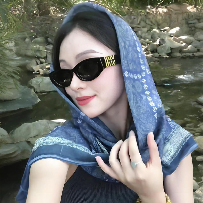 夏季薄款防晒披肩海边新疆西藏度假大方巾民族风气质头巾护颈围巾