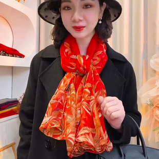 大红色枫叶丝巾女时尚洋气纱巾百搭防晒披肩薄秋冬妈妈款保暖围巾