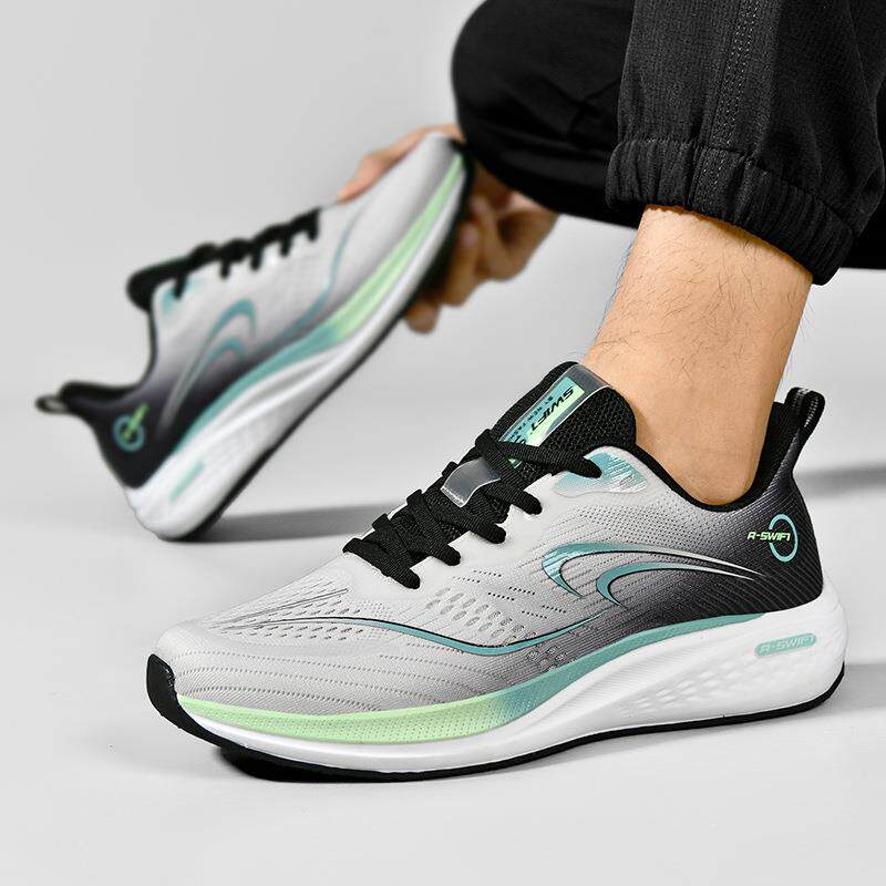 和诚鞋业跑步鞋男款春夏网面透气轻便大码运动鞋学生中考碳板竞速