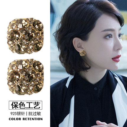 S925银莫桑钻耳饰2026新款高级感满钻耳钉女大气高端轻奢爆闪耳环