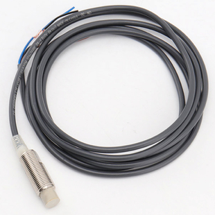 X10MF1X1R5F1 X2F1 X18MF1 接近开关E2E X2ME1 E2E X5ME1 X5MF1