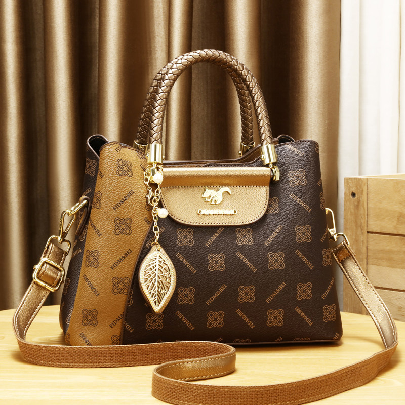 冬季女士大包包2025新款潮流时尚大容量中年妈妈包品牌单肩斜挎包