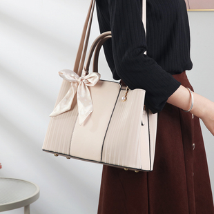 狮岭高纺十大国际名牌香纳儿包包女夏天配裙子女生2025新款大容量