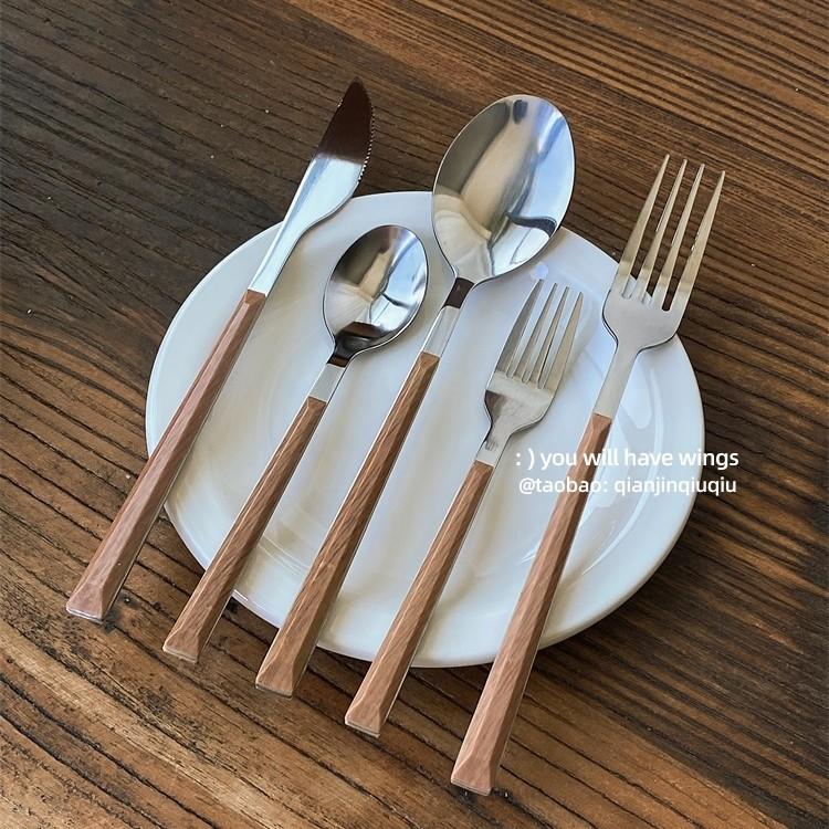 韩式仿木柄不锈钢刀叉勺
