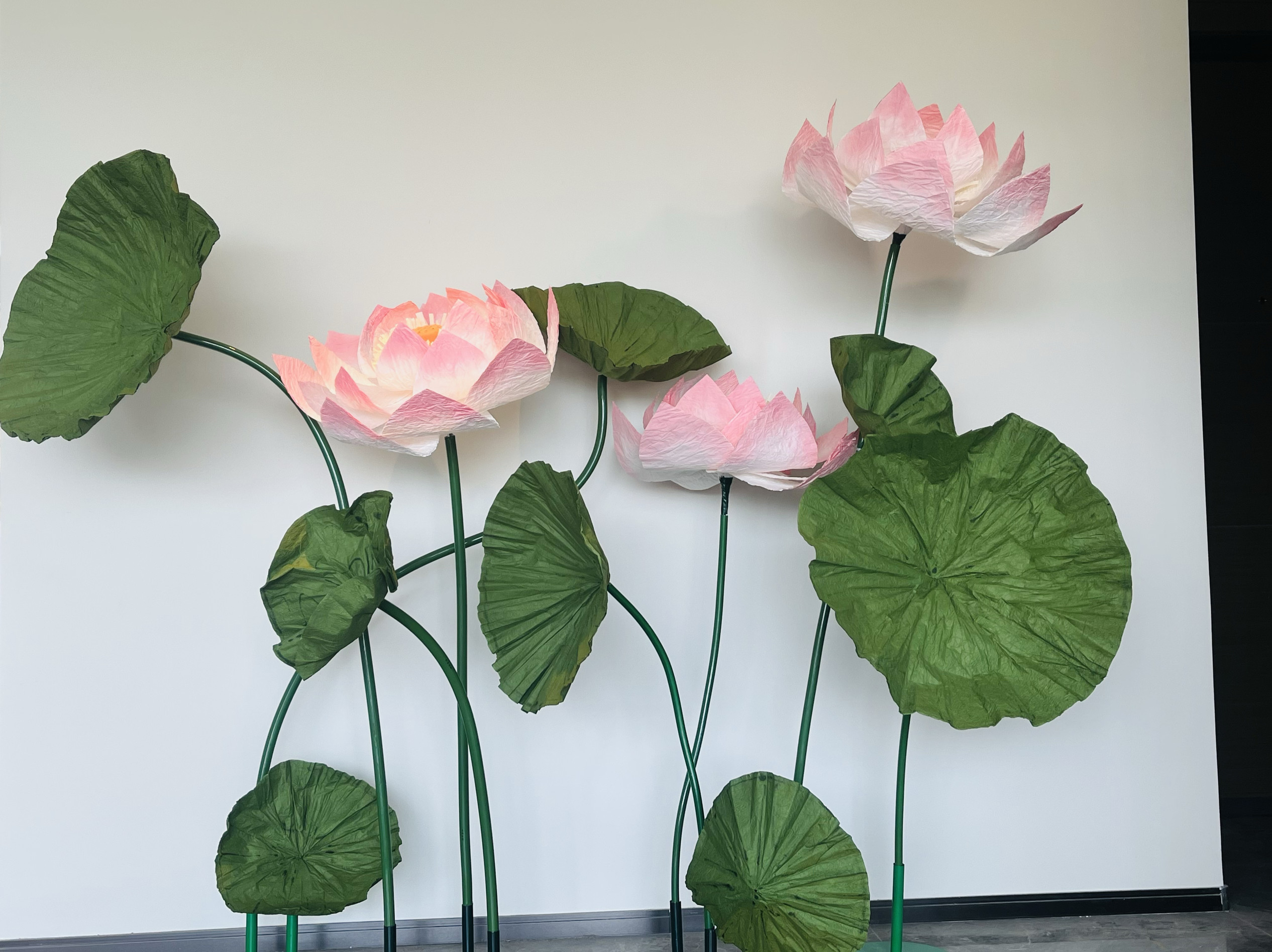 荷花纸艺花婚庆道具路引婚礼布置装饰摆件舞台背景橱窗美陈