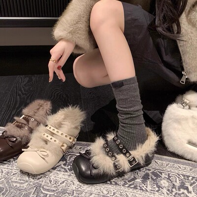毛毛玛丽珍鞋女冬季新款加绒小皮鞋皮带扣平底百搭毛绒保暖懒人鞋