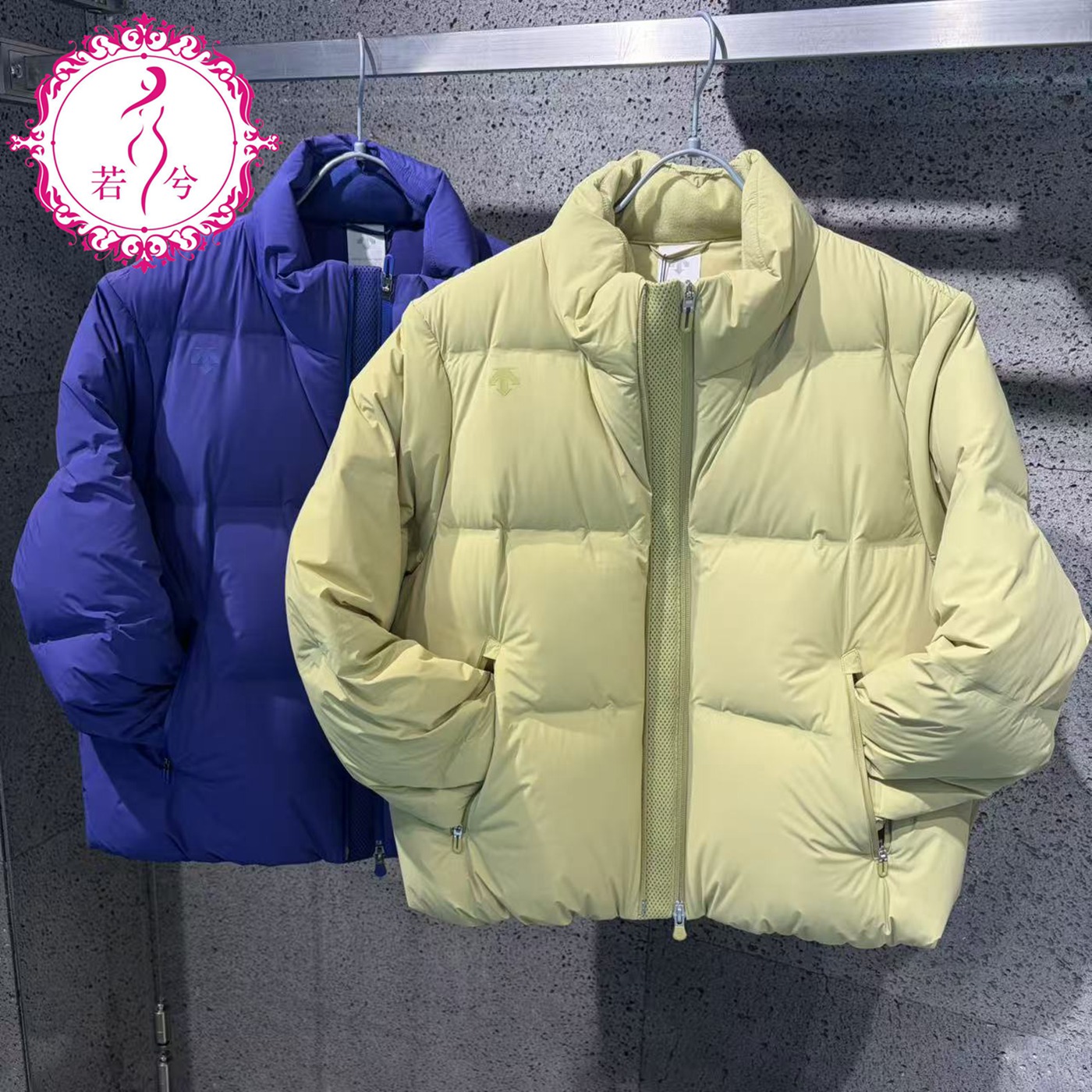 DESCENTE迪桑特2026春款女士运动休闲轻量短款羽绒服D5432TDJ31