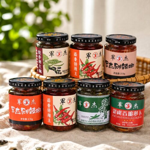 军杰蒜香特辣王218克剁椒王烧椒酱朝天椒香脆萝卜干爽口脆下饭菜