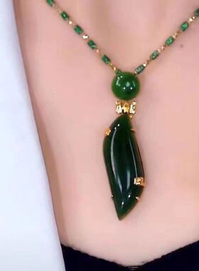 新款气质时尚绿色仿玉项链高级