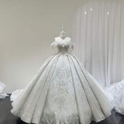 新娘婚纱礼服2025新款一字肩亮片蓬蓬裙主纱高级质感小个子出门纱