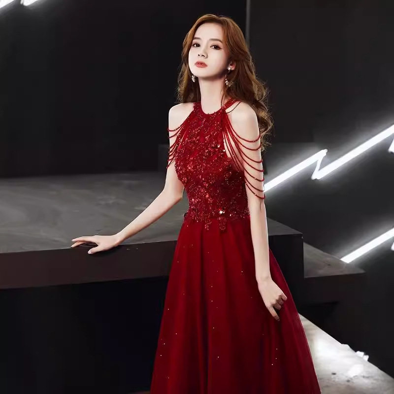 敬酒服新娘2026新款挂脖肩流苏结婚酒红色性感晚礼服网纱连衣裙