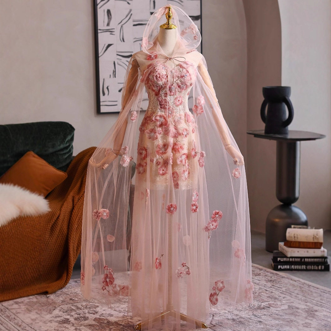 宴会粉色晚礼服彩纱气质轻奢小众订婚敬酒服新娘绝美立体贴花