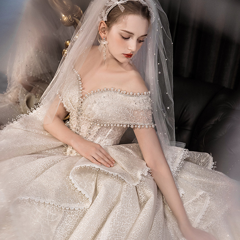 珍珠少女主婚纱2025新款新娘宫廷风法式复古奢华一字肩拖尾主婚纱