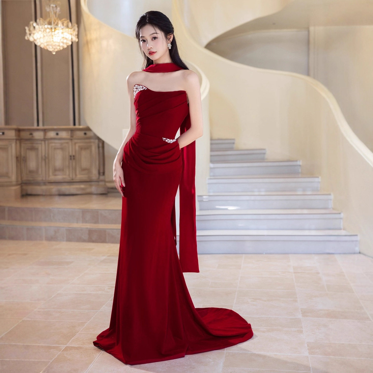红色抹胸敬酒服2026新款婚礼晨袍新娘结婚订婚鱼尾宴会晚礼服裙子