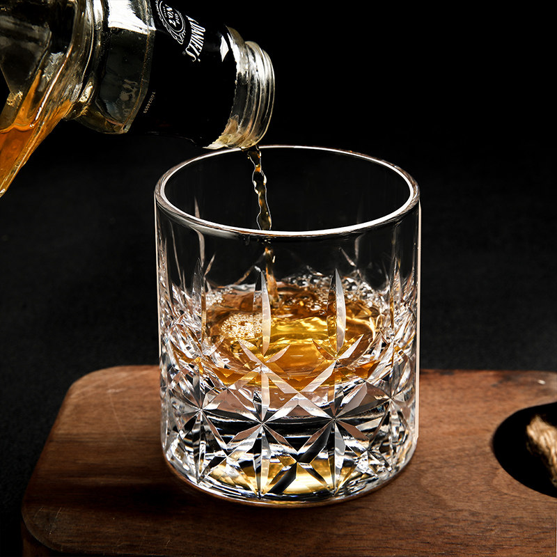 手工雕花高端创意酒杯