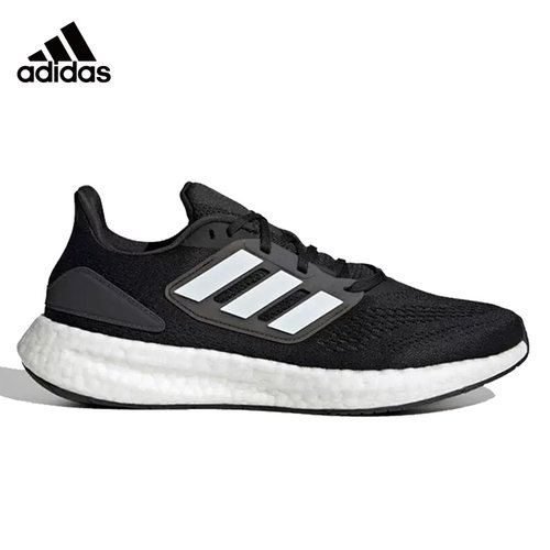 阿迪达斯Adidas缓震跑步鞋