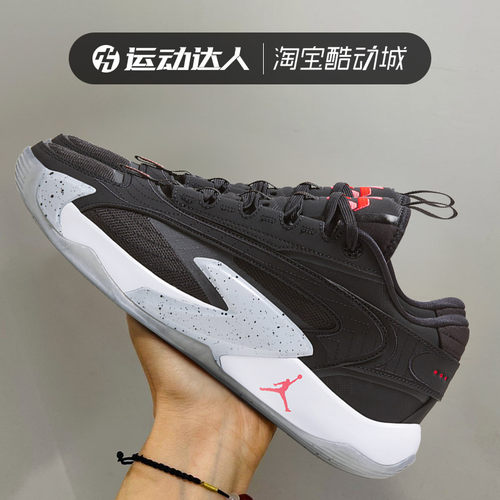 实战篮球鞋Nike/耐克男