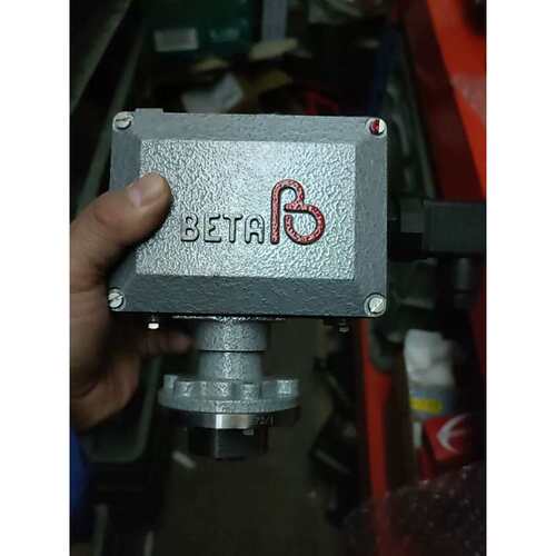 议价BETA C1-P406M-S1B-P2-K1-M-X3压力开关拍前先